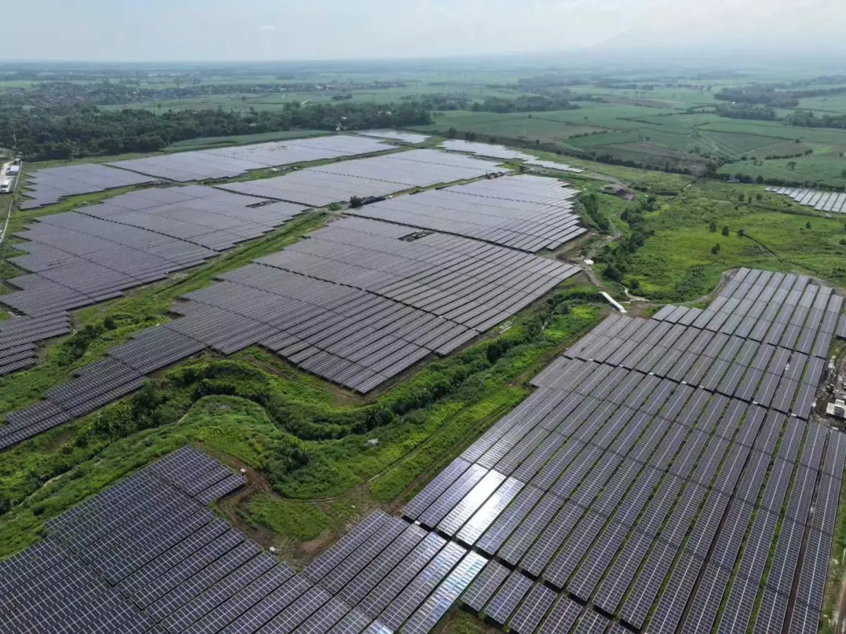 บริษัท Amatera Renewable Energy Corporation (ARECO) บริษัทย่อยที่ บริษัท บี.กริม เพาเวอร์ จำกัด (มหาชน) ถือหุ้นในสัดส่วน 100% ผ่าน B.Grimm Solar Power Inc. โดยเป็นผู้พัฒนาและดำเนินการโครงการโรง...