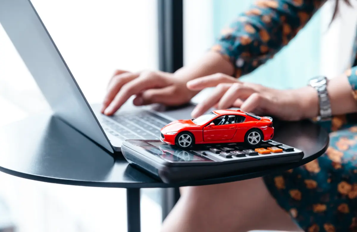 หากมีความต้องการใช้เงินด่วน รถช่วยได้ โดยเฉพาะบริการรถแลกเงิน หรือสินเชื่อจำนำทะเบียนรถ สำหรับรถที่ปลอดภาระหรือผ่อนหมดแล้ว สามารถเปลี่ยนเป็นเงินก้อนใช้จ่ายในเรื่องจำเป็น เราจะพาไปเจาะลึกรายละ...