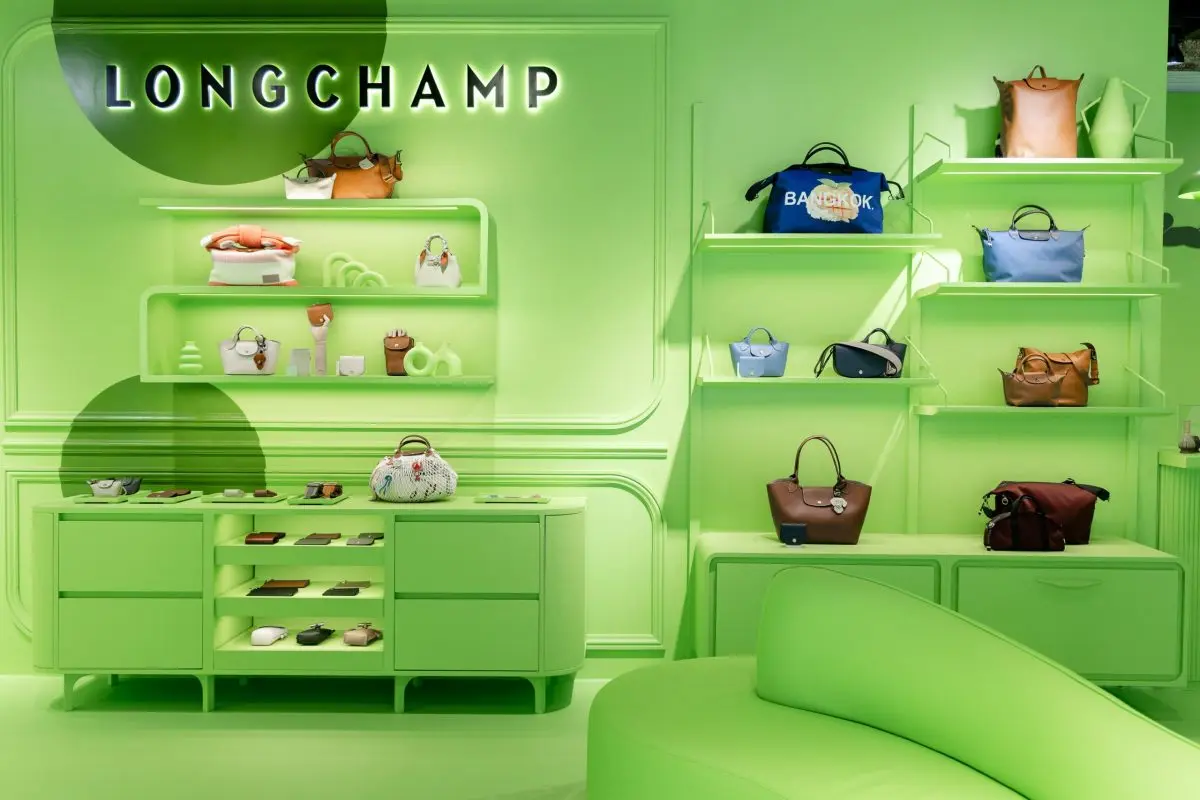 Longchamp, the renowned French leather goods Maison, brings a new dimension of green to life through the Green Pop-Up, a creative space that unites fun, imagination, and the Maison’s...