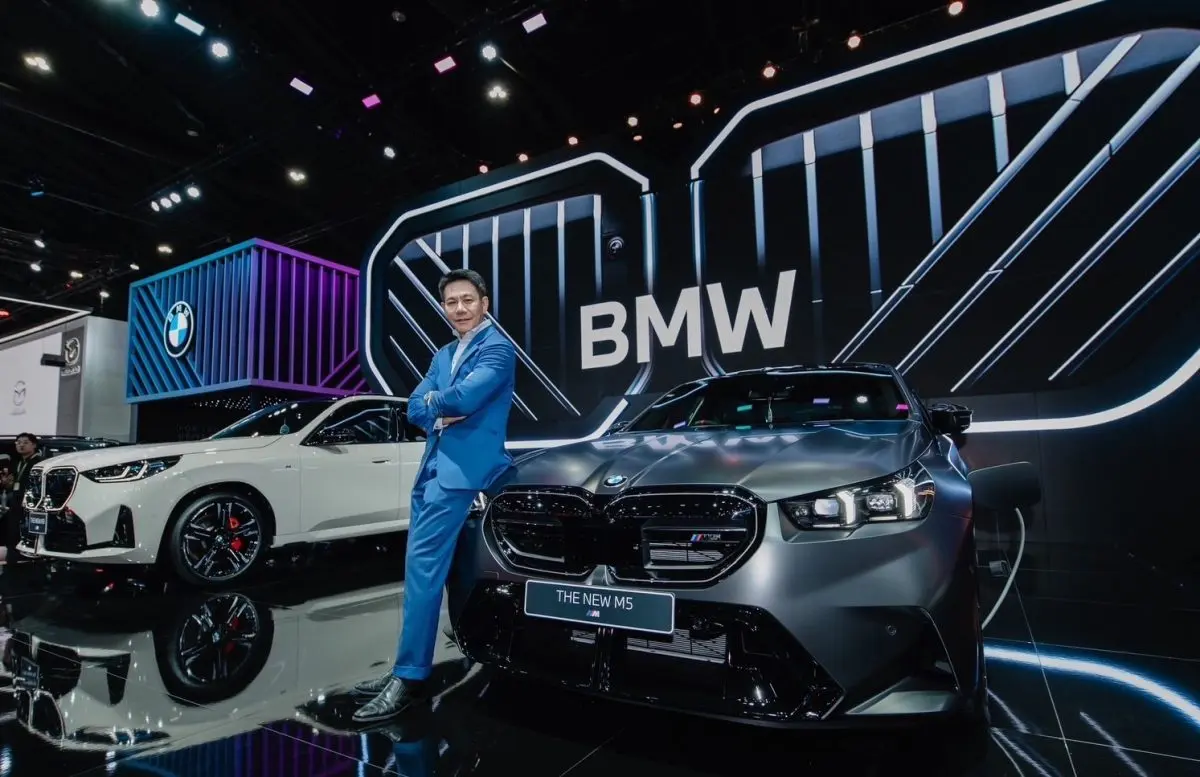 บริษัท มิลเลนเนียม ออโต้ กรุ๊ป จำกัด ผู้จำหน่ายรถยนต์ บีเอ็มดับเบิลยู, มินิ และมอเตอร์ไซค์ บีเอ็มดับเบิลยู มอเตอร์ราด อย่างเป็นทางการในประเทศไทย ภายใต้บริษัท มิลเลนเนียม กรุ๊ป คอร์ปอเรชั่น (เอเชีย...