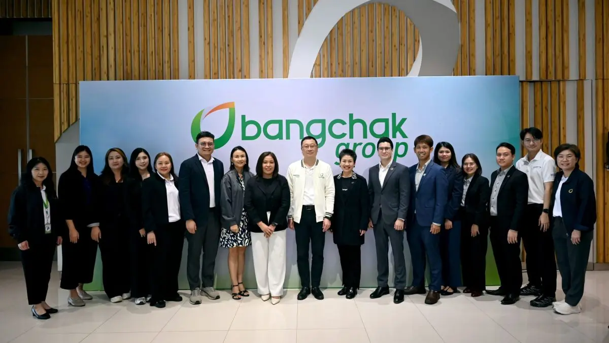 On 11 February 2026, Mr. Bundit Hansapaiboon, Acting President, Refinery and Marketing Business Group, and Mrs. Gloyta Nathalang, Senior Executive Vice President, Sustainability Management...